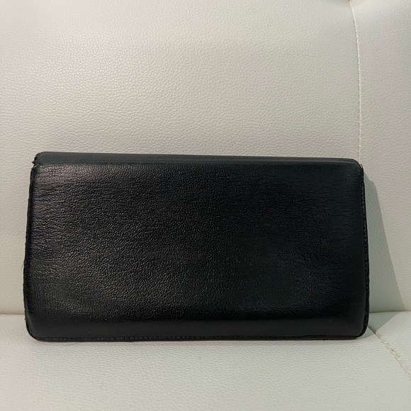 Authentic CHANEL CC Purse Wallet - Picture 4 of 9